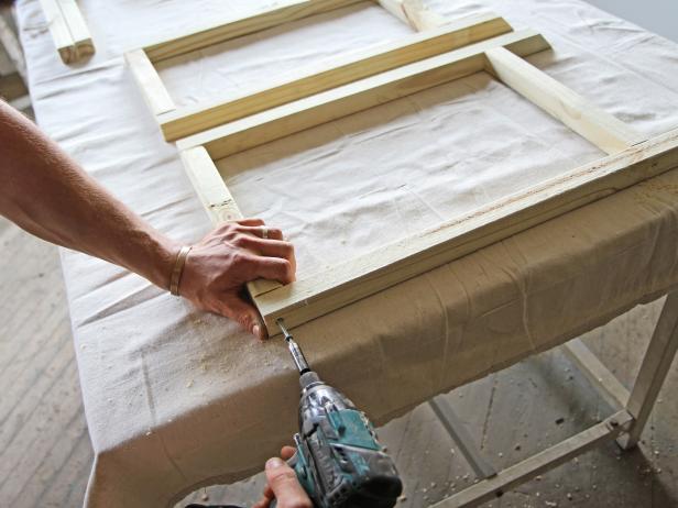 Align the top cross braces flush with the square end of the legs.