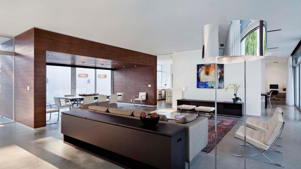 Neutral Modern Living Room With Silver Lamp Neutral Modern Living Room