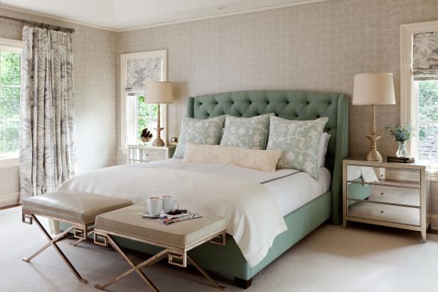 Neutral Traditional Bedroom With Green Bed Neutral Traditional Bedroom With Green Bed