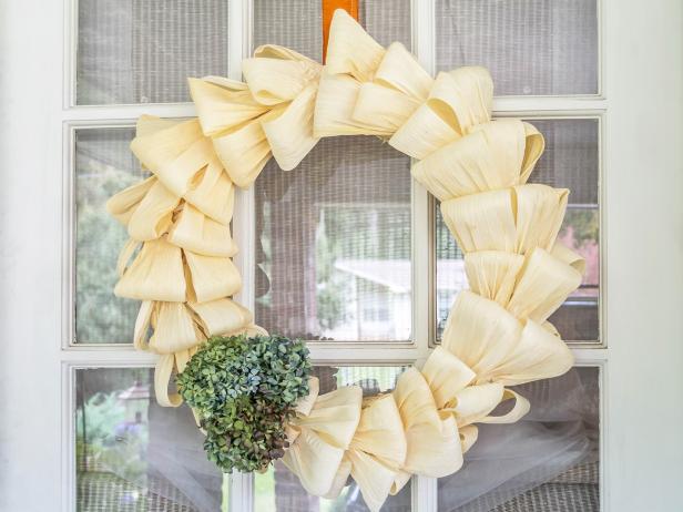Corn Husk Wreath Corn Husk Wreath