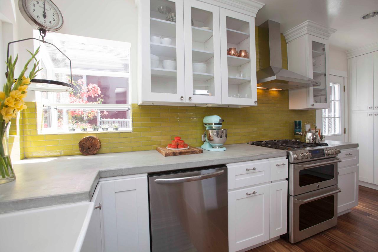 Small Kitchen Design Ideas 8 small kitchen design ideas to try hgtv 7 Color It Big Small Kitchen Design Ideas l shaped kitchen island designs with seating home design ideas 7 Color It Big