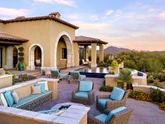 PHX Architecture and Kim Scodro collaborate to bring a bright, fresh look to Southwestern style in this award-winning Scottsdale, Ariz., home.
