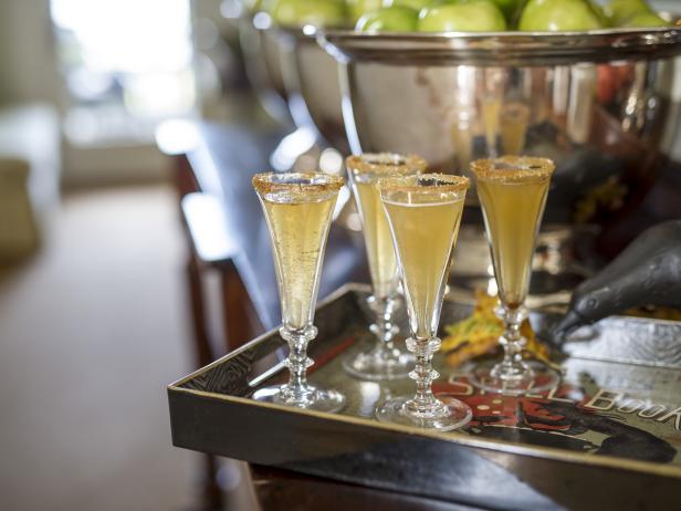 apple champagne cocktail