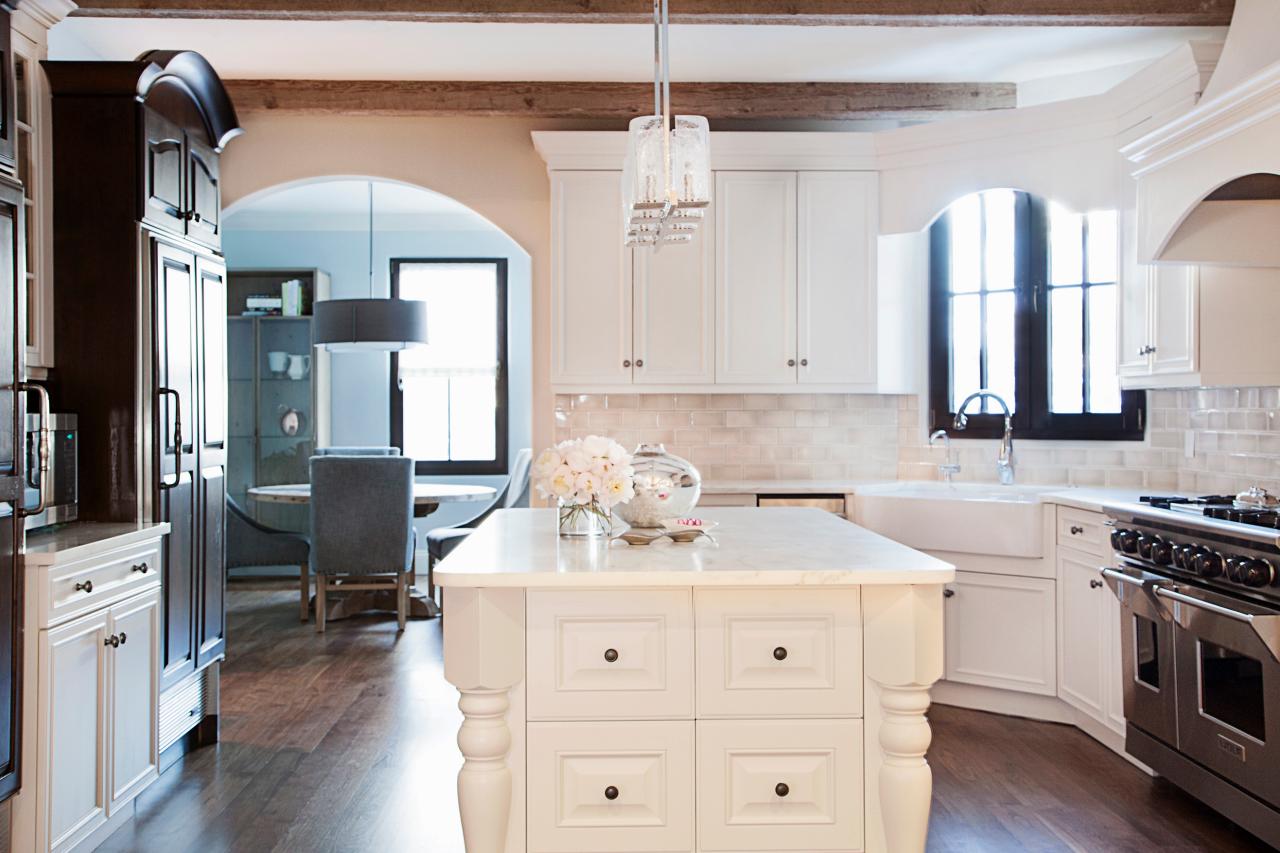 Modern White Kitchen Ideas With Island - White Kitchens
