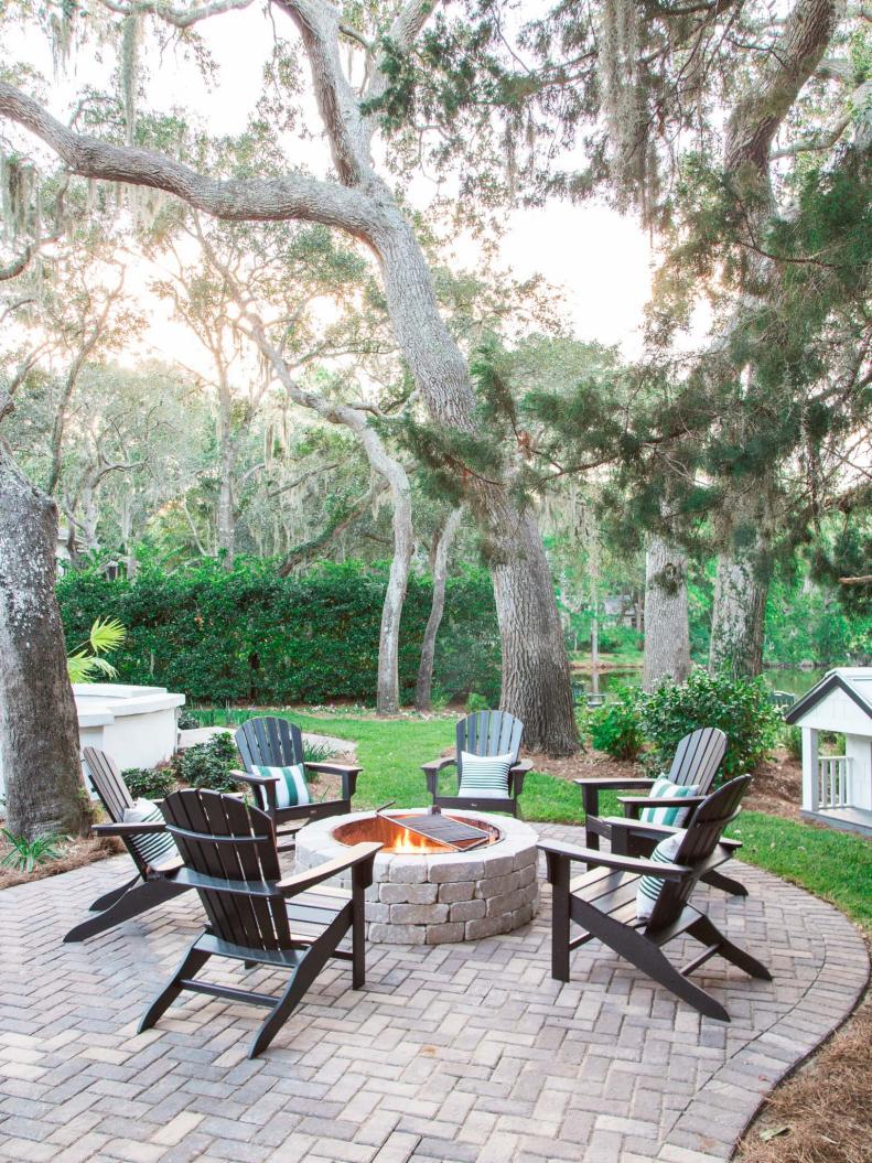 HGTV Dream Home 2017: Outdoor Seating Area With Fire Pit
