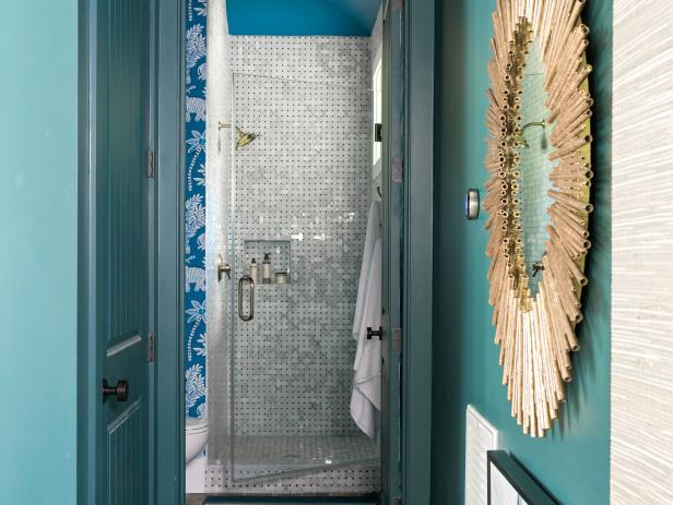 15 Beautiful Reasons to Wallpaper Your Bathroom | HGTV's Decorating