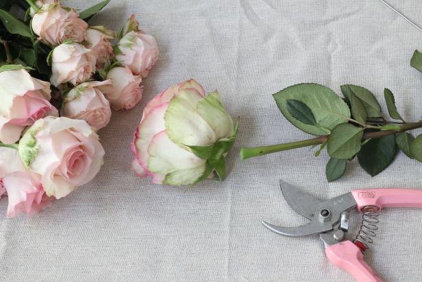 DIY Rose Garland for Rose Themed Baby Shower DIY Rose Garland for Rose Themed Baby Shower