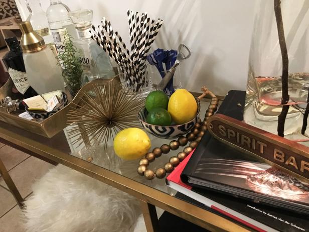 Styled Gold Bar Table with Retro Stirrers, Straws and Barware
Styled Gold Bar Table with Retro Stirrers, Straws and Barware