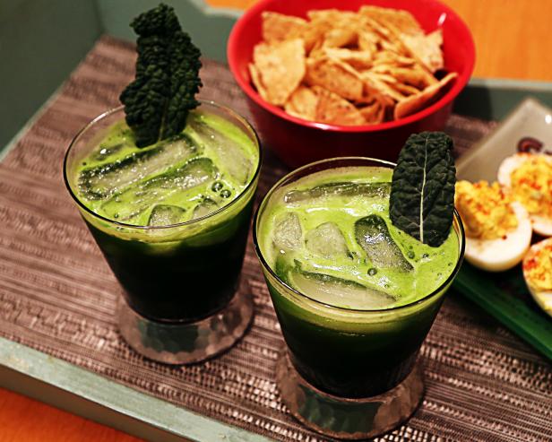 Kale-tini Cocktail Kale-tini Cocktail