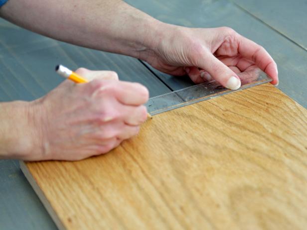 Please a variety of partygoers' palates by sealing a hardwood board to create a food-safe way to serve up a delicious assortment of cured meats, cheeses, nuts and fresh fruit.