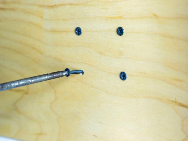 Create a skateboard wall clock