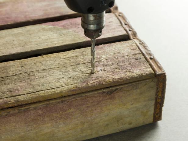 Create a side table from an old soda crate