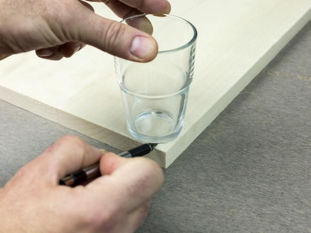Create a wire basket table