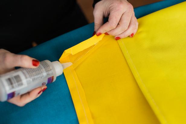 DIY Maritime Flag Pillow DIY Maritime Flag Pillow
