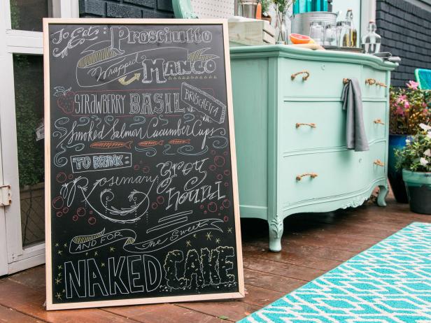 DIY Fake Hand Lettering Menu Chalkboard DIY Fake Hand Lettering Menu Chalkboard