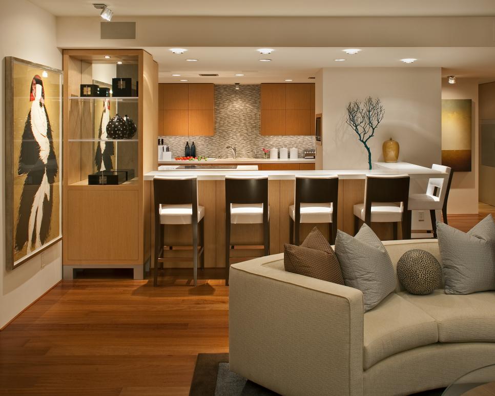 Contemporary Open Concept Eat In Kitchen With Breakfast Bar Neutral Contemporary Eat In Kitchen