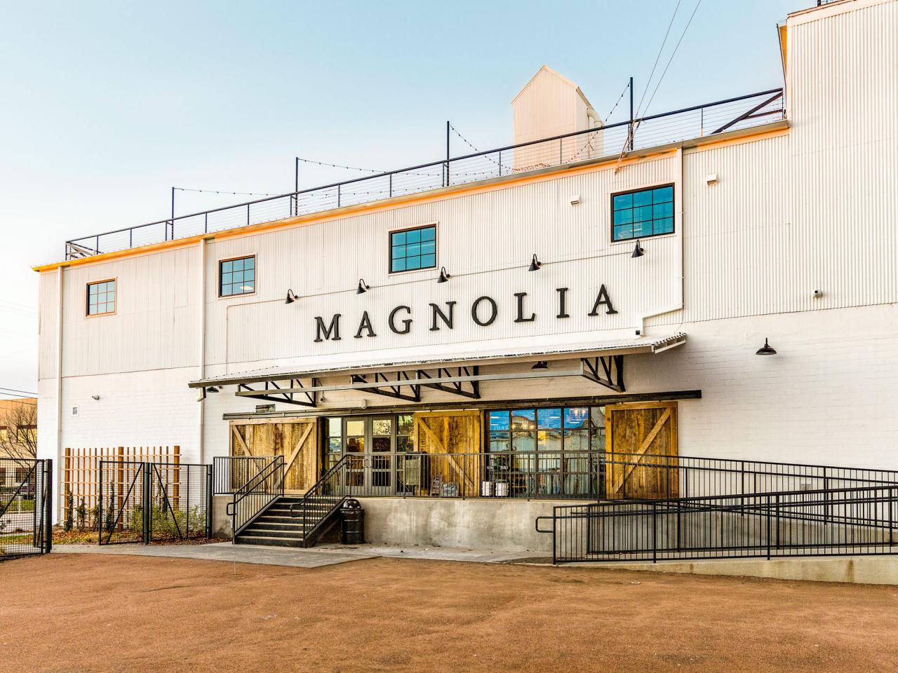 How to Create Chip and Joanna Gaines Halloween Costumes HGTV's