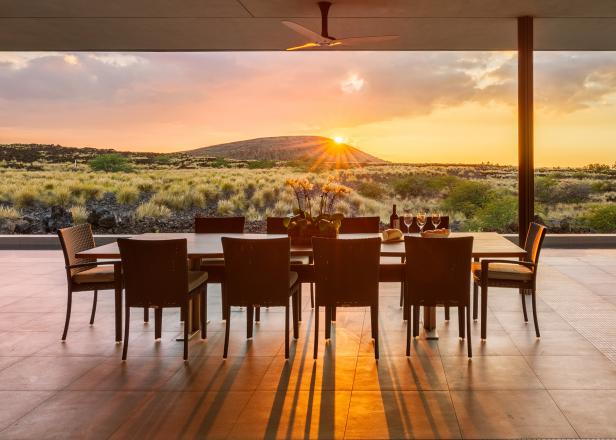 Contemporary Outdoor Dining Room With Incredible View Contemporary Outdoor Dining Room With Incredible View