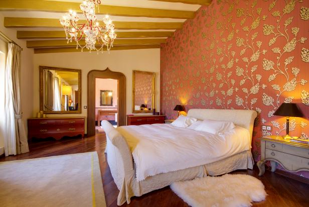 Mediterranean Bedroom With Wallpaper Mediterranean Bedroom With Wallpaper