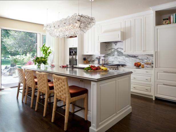 White Open Plan Transitional Kitchen With Barstools White Open Plan Transitional Kitchen With Barstools
