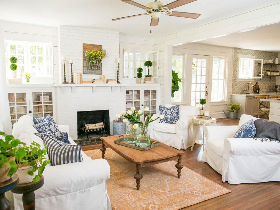 10 Ways Fixer Upper Stars Chip And Joanna Gaines Would Fix Up Your Home Simplemost 1382