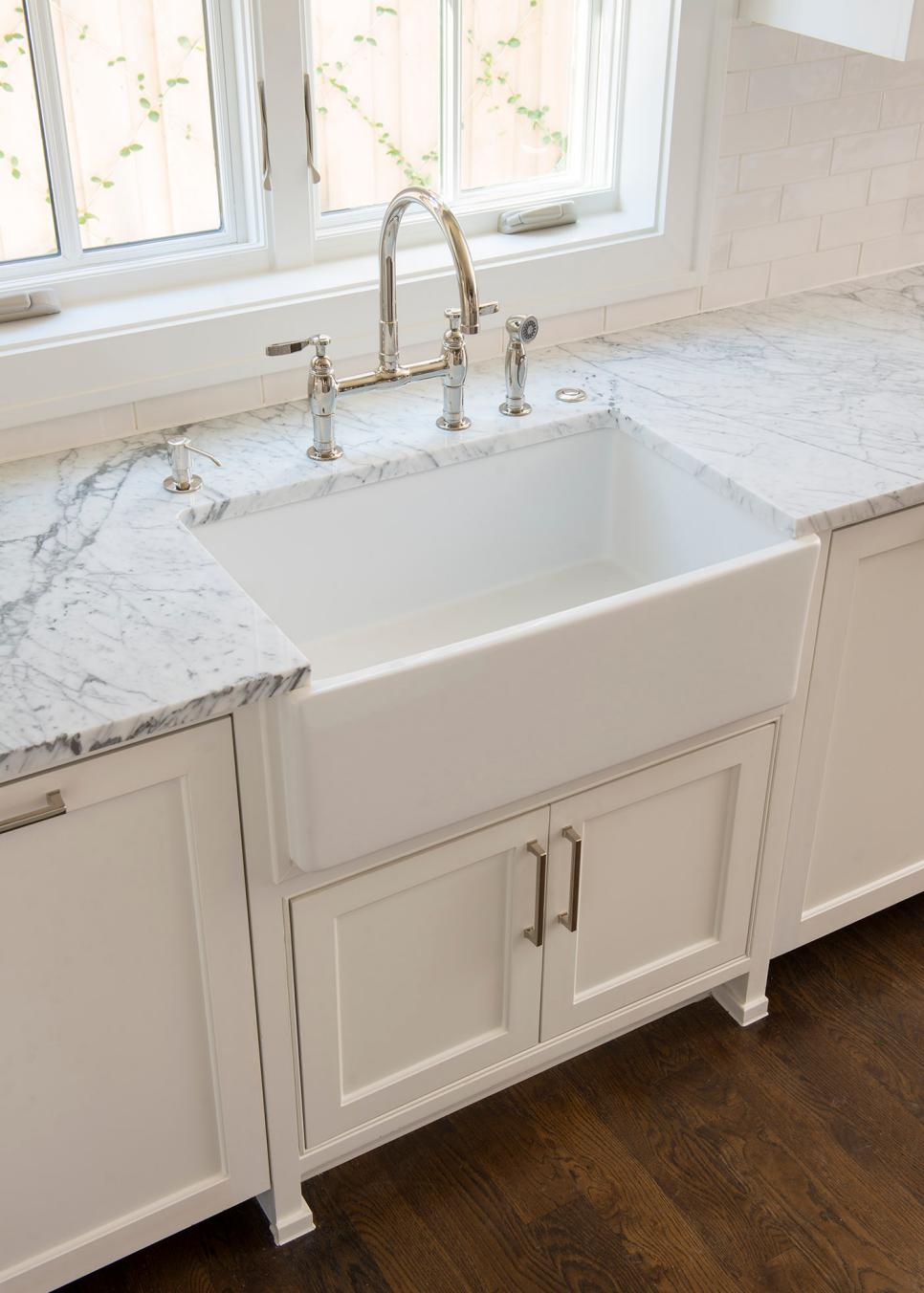 Kitchen With White Marble Countertops Marble Kitchen Countertops