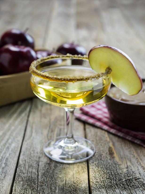 Caramel Apple Cocktail Caramel Apple Cocktail