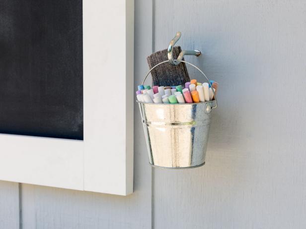 Make and Install an Outdoor Chalkboard Make and Install an Outdoor Chalkboard
