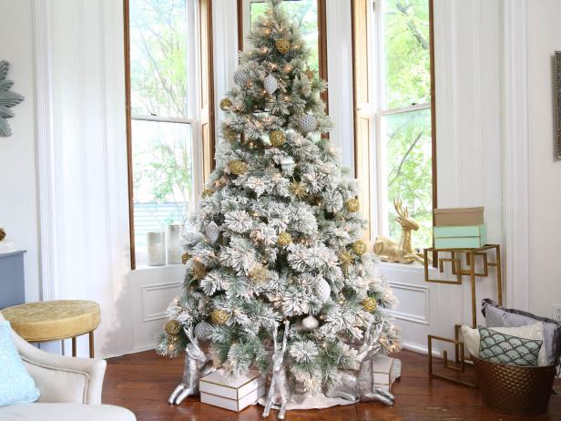 Royal Tennenbaum christmas tree