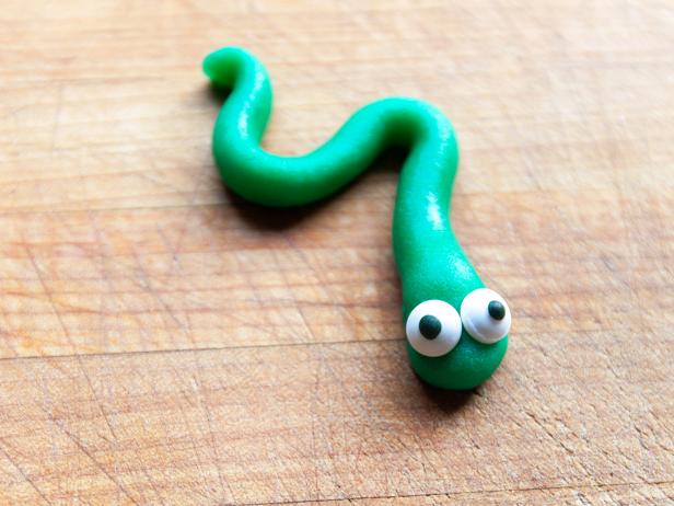 Airheads Creepy Crawly Craft Airheads Creepy Crawly Craft