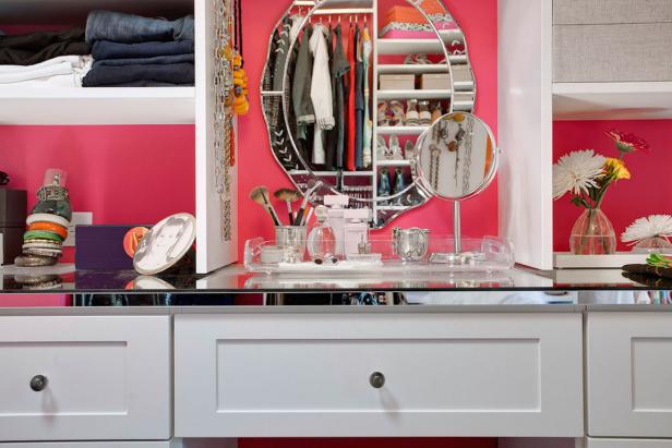 Pink and White Closet With Dressing Table Pink and White Closet With Dressing Table