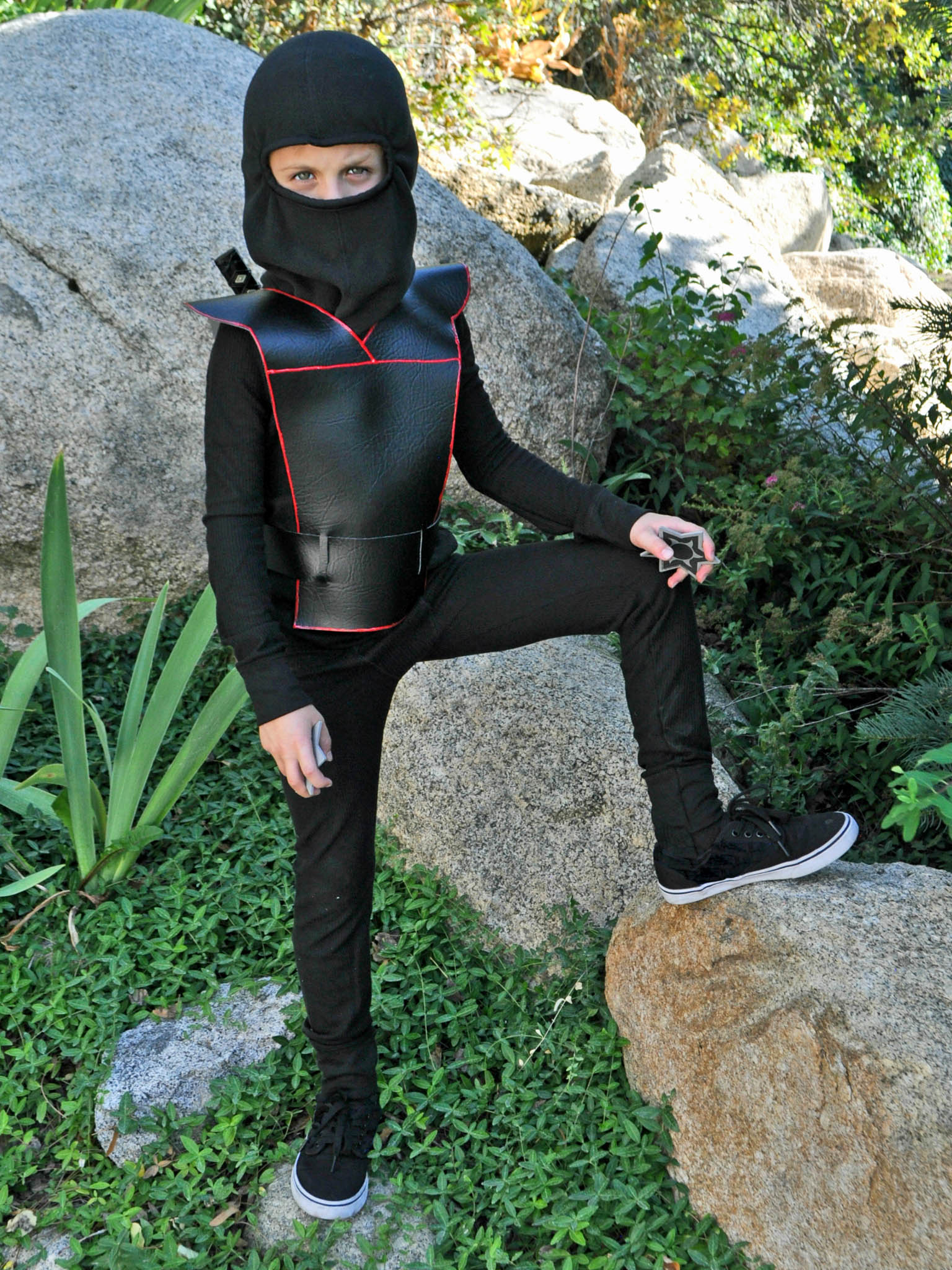 diy costumes for college be sneaky ninja