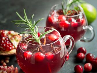 HGTV shows you recipes for Holiday Slow Cooker Cocktails