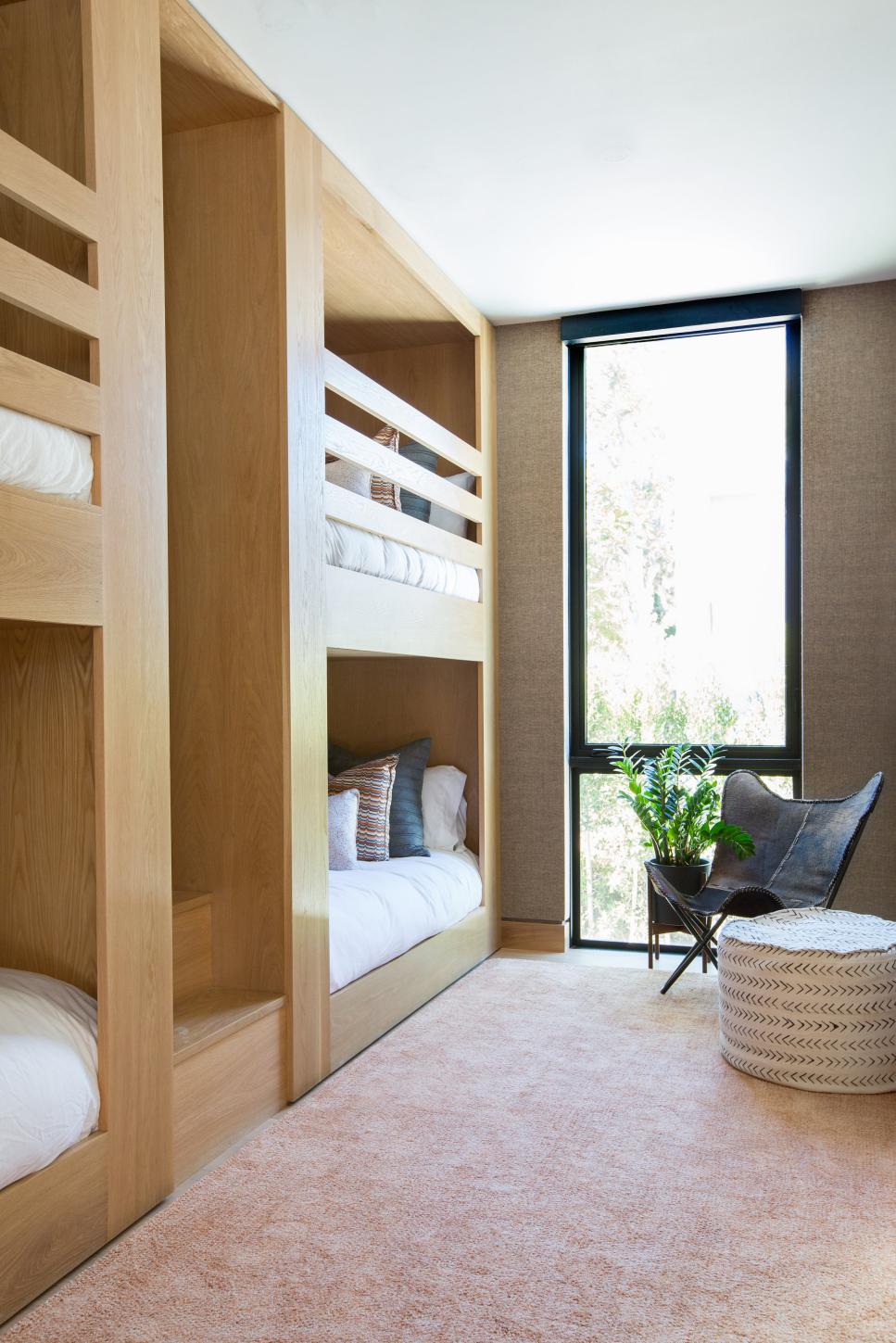 Bunk Bed Bedroom With Butterfly Chair Bunk Bed Bedroom