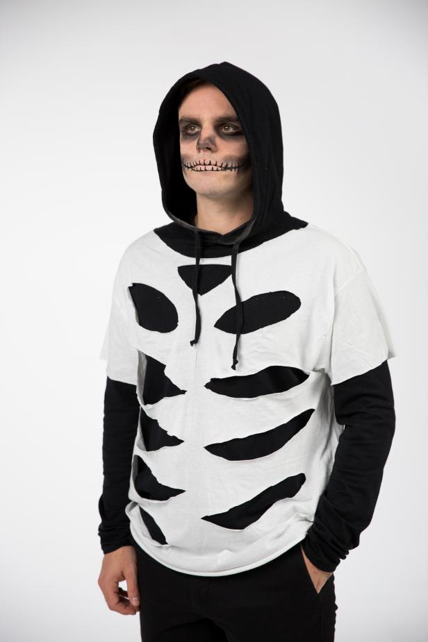 White T-Shirt Skeleton Costume