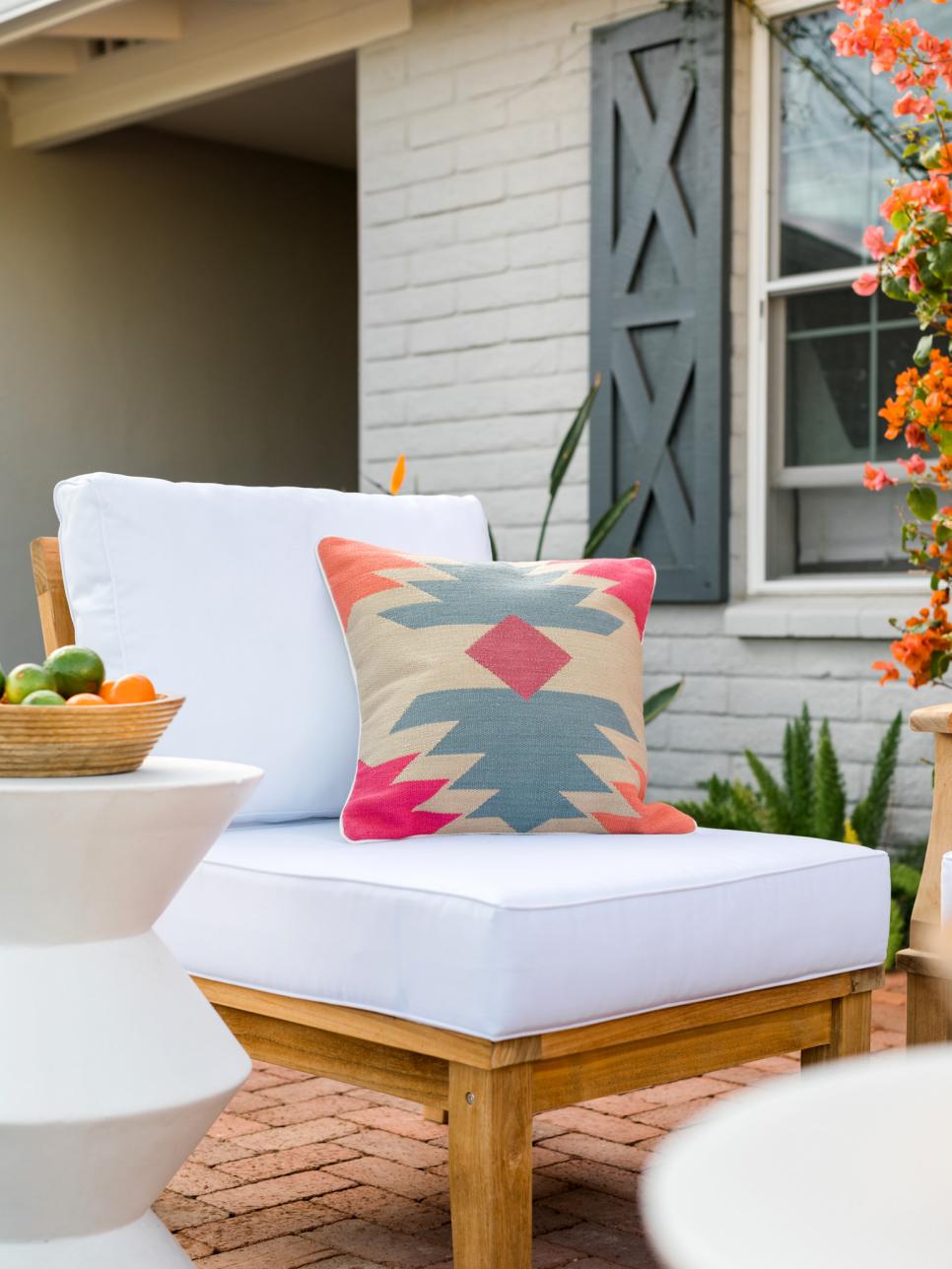 Armless Sectionals HGTV Spring House 2017: White-Upholstered Armless Patio Chair