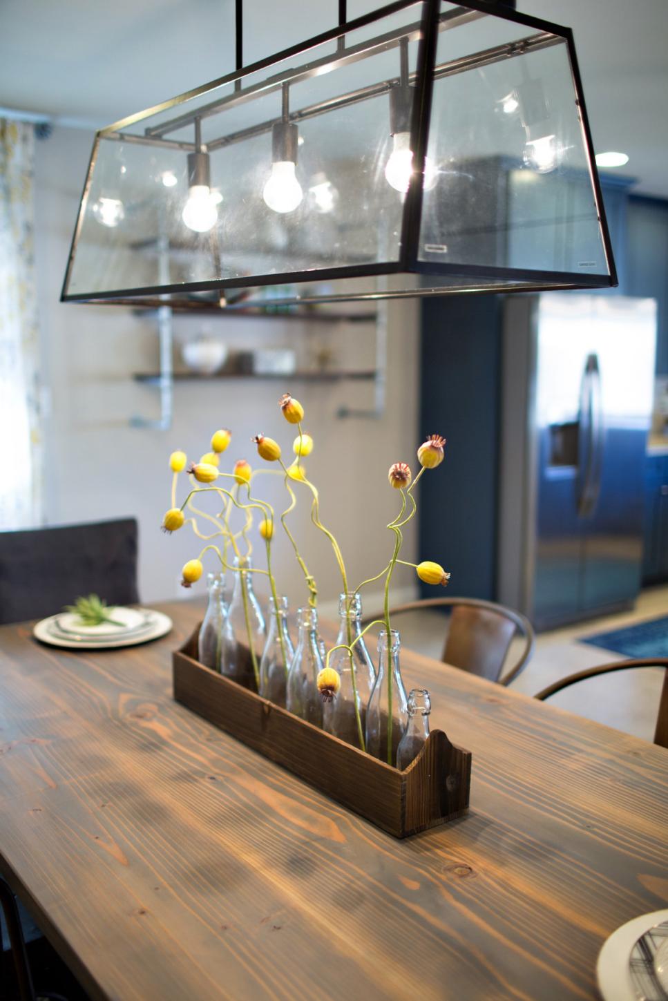 Dining Table With Glass Bottle Centerpiece Dining Table With Bottle Centerpiece