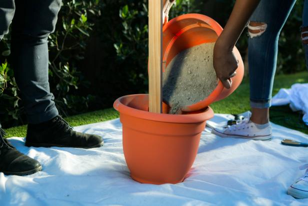 DIY Movie Screen: Fill Planters With Cement DIY Movie Screen: Fill Planters With Cement