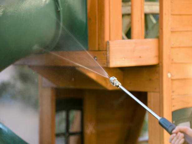 How to Deep Clean Outdoor Playset How to Deep Clean Outdoor Playset