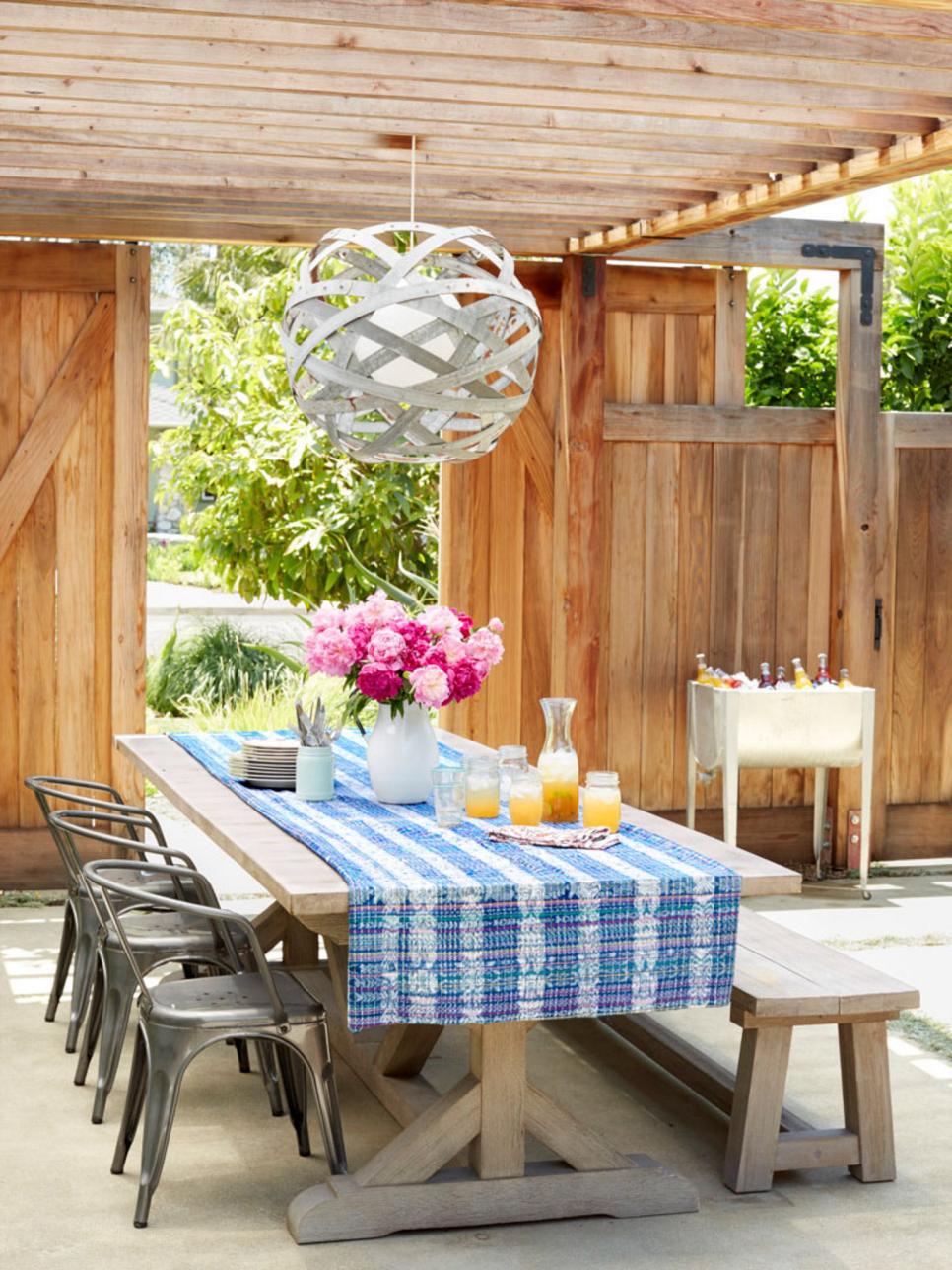 Backyard Decorating Inspiration From a California Home | HGTV