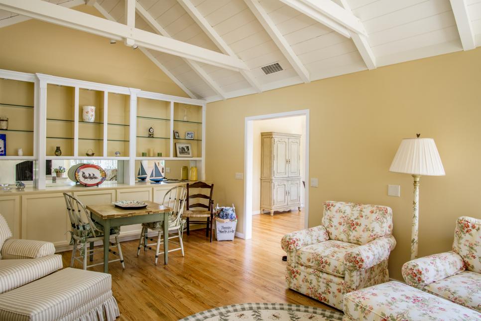Seating in Country Cottage Living Room Country Cottage Living Room with Plenty of Seating