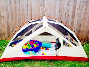 Turn an Old Tent Into a Playroom