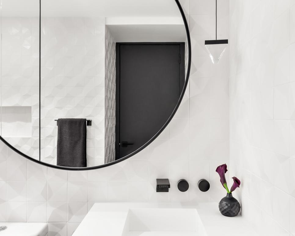 Round Mirror and Bathroom Sink Round Mirror and Sink