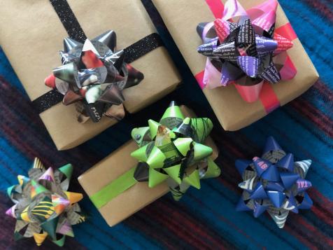 How to Make Upcycled Gift Bows