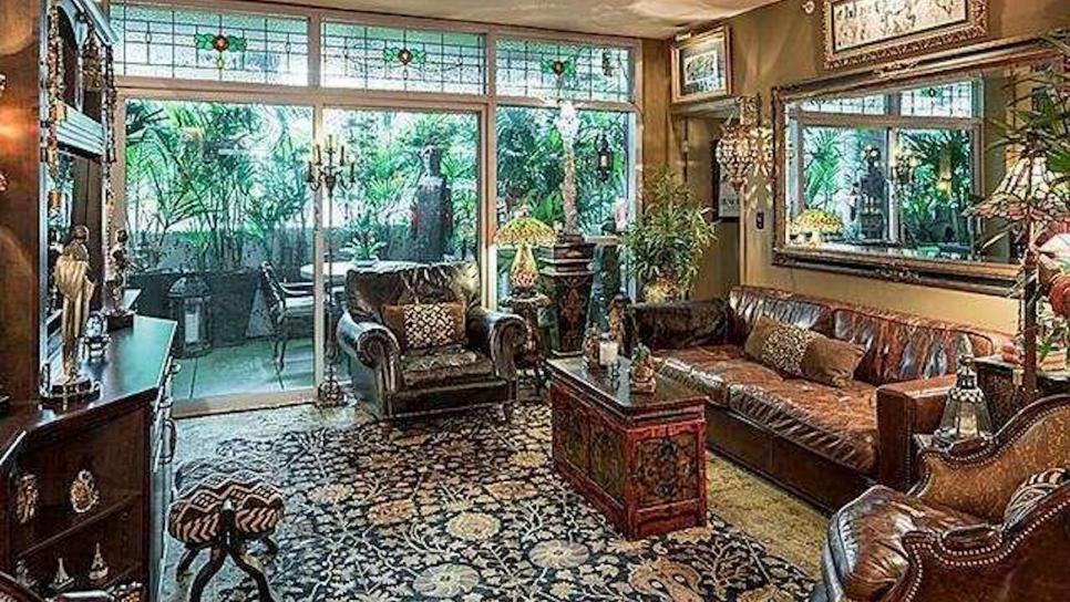 Traditional Living Room Connects to Covered Patio traditional neutral living room