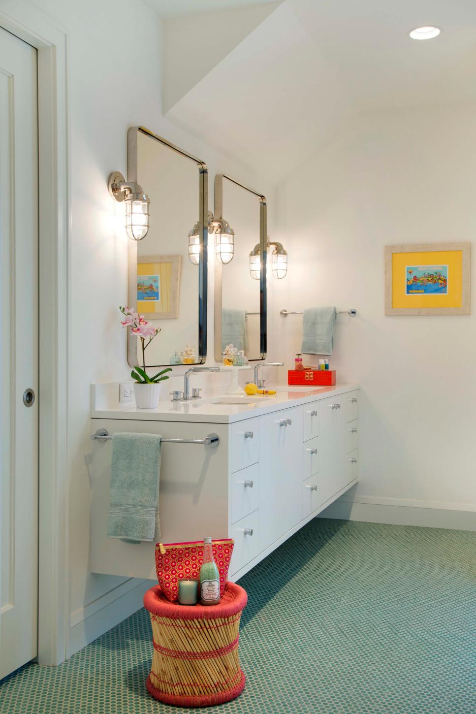 Multicolored Bathroom With Blue Mosaic Floor Multicolored Bathroom With Blue Floor