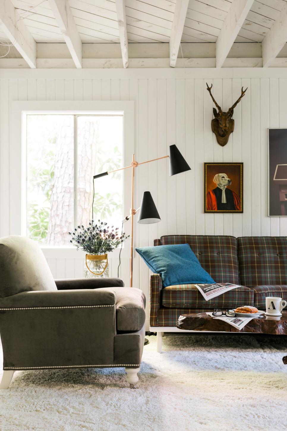 Light & Bright Lodge A woodsy lodge that features masculine nature-inspired wall decor.
