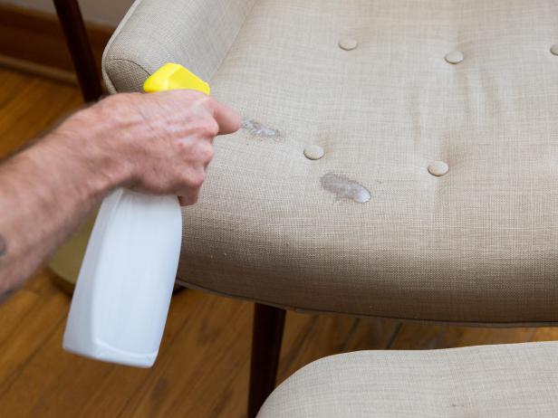 A spray-on stain remover can be used for any tough spots, just like in washing laundry. Spray your stain remover and wait for about five minutes.