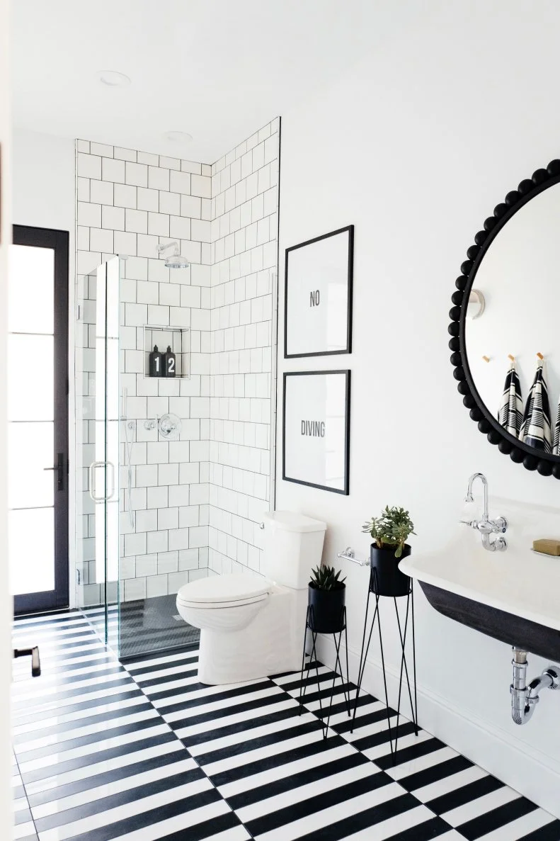 Black and White Bathroom