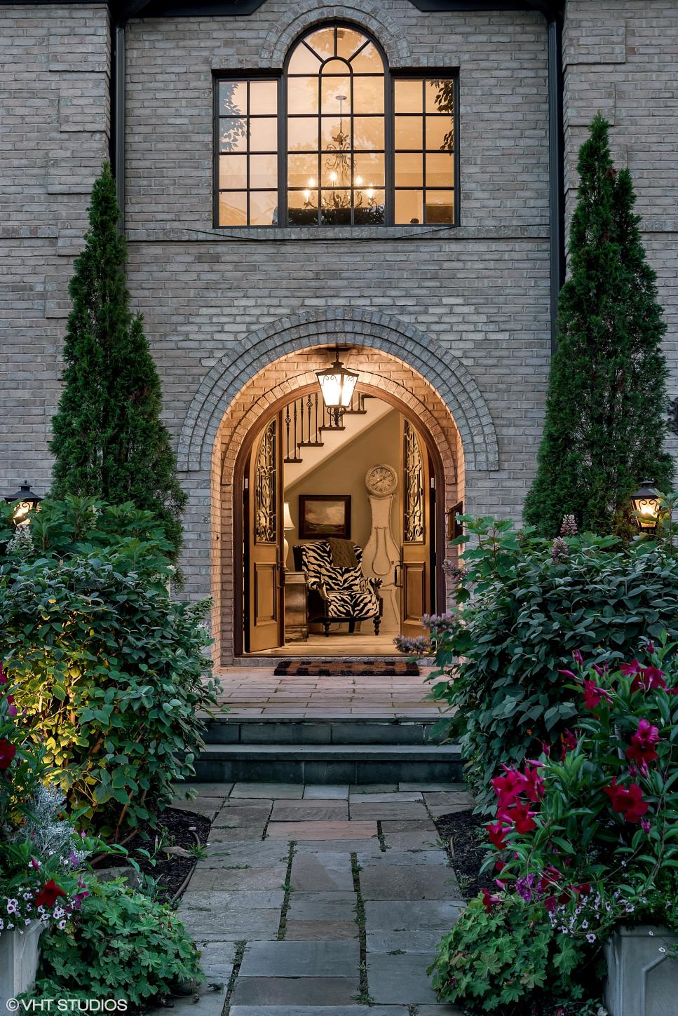 Walkway and Arched Entrance Arched Entrance